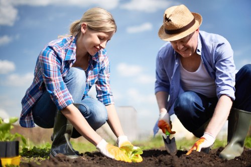 Visual concept of keyboard navigation support on a gardening website