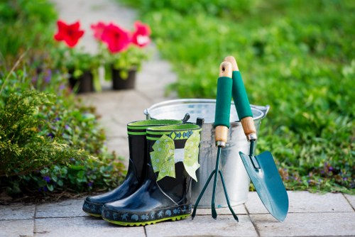 Local transfer station handling separated green waste